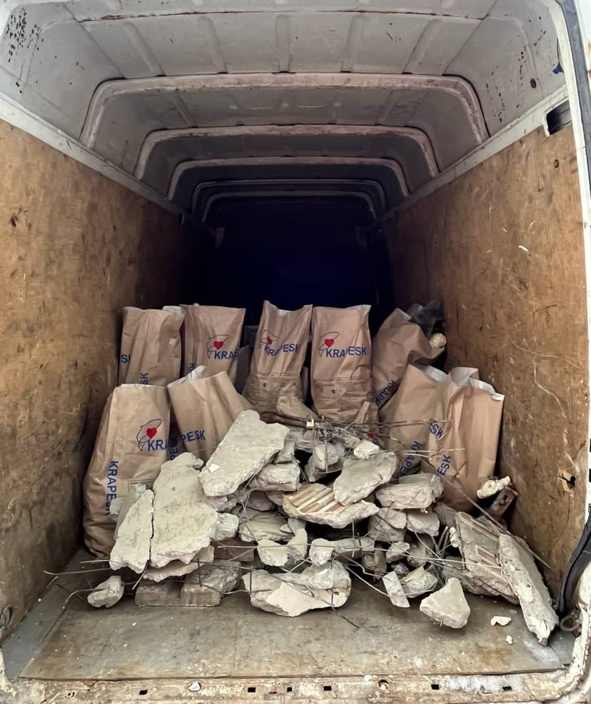 Loading construction waste