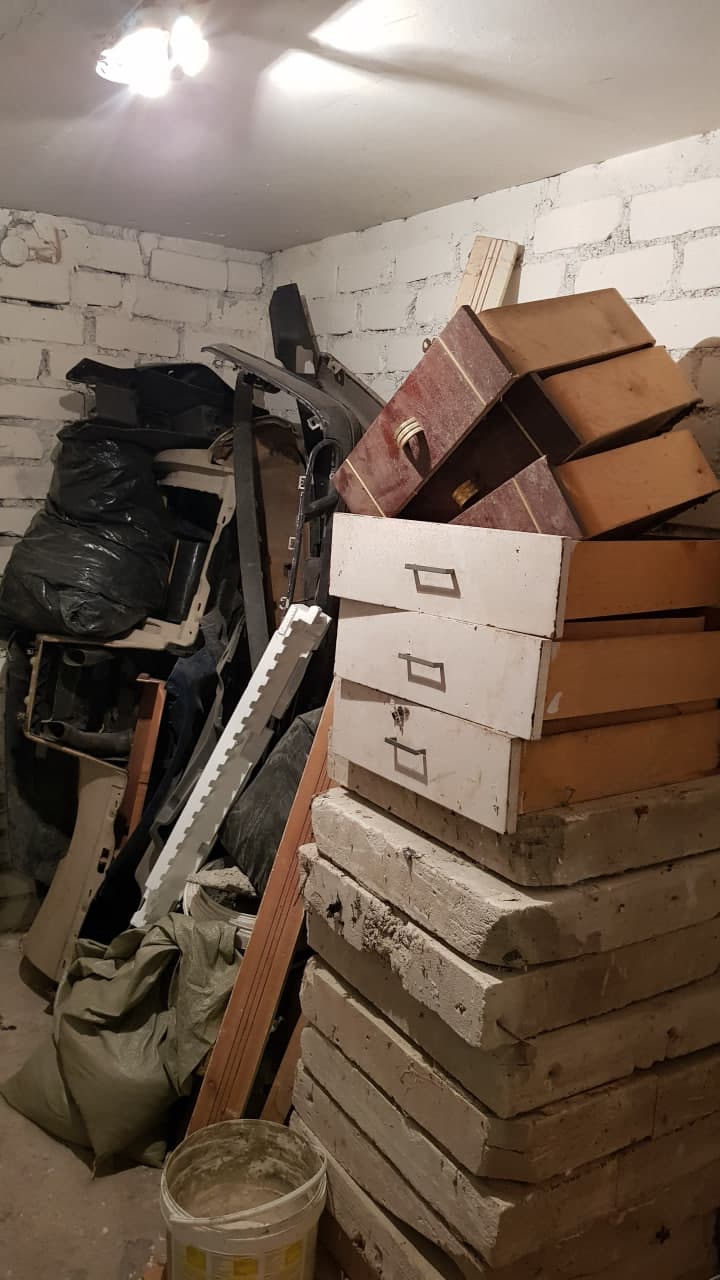 Korteriühistu kelder enne tühjendust, Pallasti tänav, Tallinn